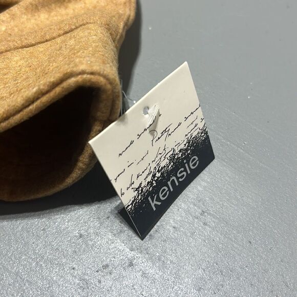 Kensie Bucket Hat - Picture 4 of 6